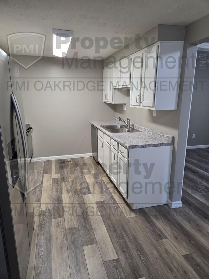 1256 Heritage Dr - Photo 7 of 22