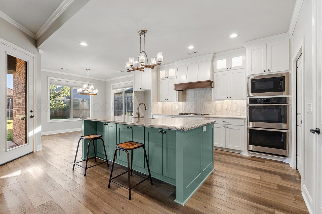 10 Backus Ln - Photo 7 of 33