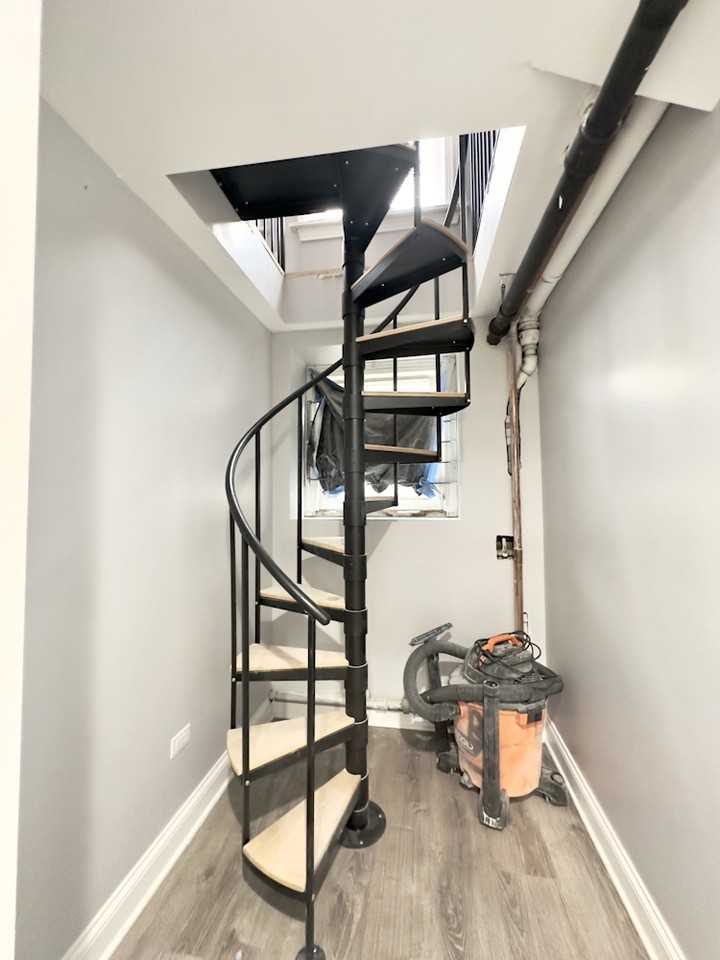 1251 W Rosemont Ave #6257-1 - Photo 3 of 10