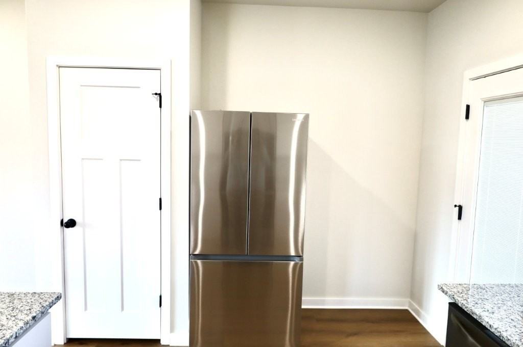 510 Cosmos Street - Photo 4 of 17