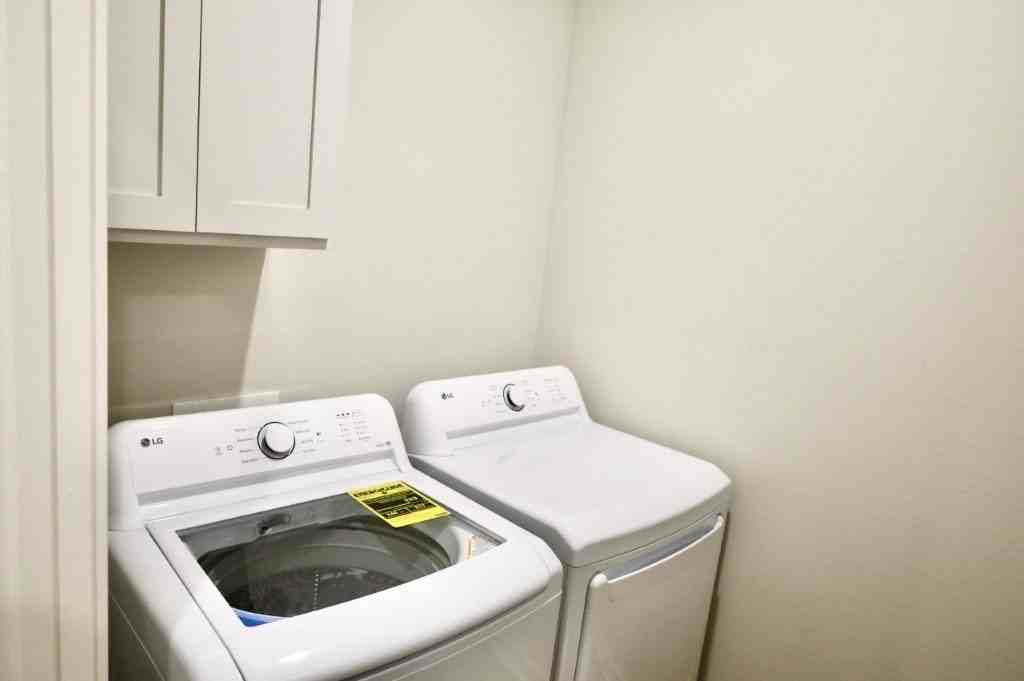 510 Cosmos Street - Photo 6 of 17