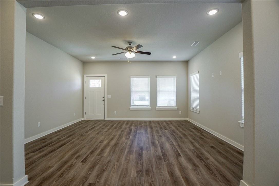 602 N Salem Rd - Photo 5 of 23