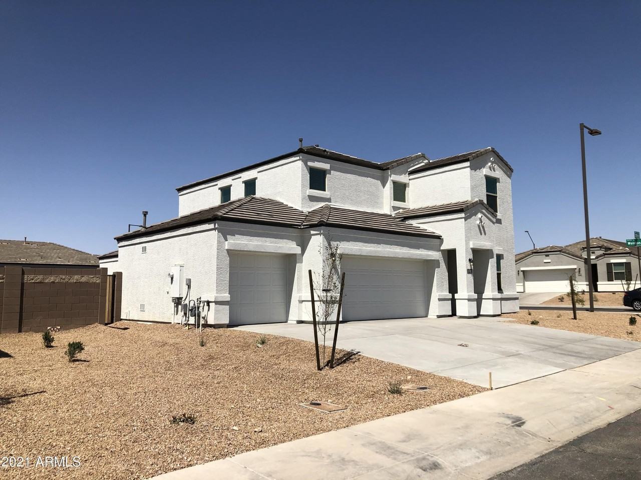 3702 N 307th Dr - Photo 4 of 37