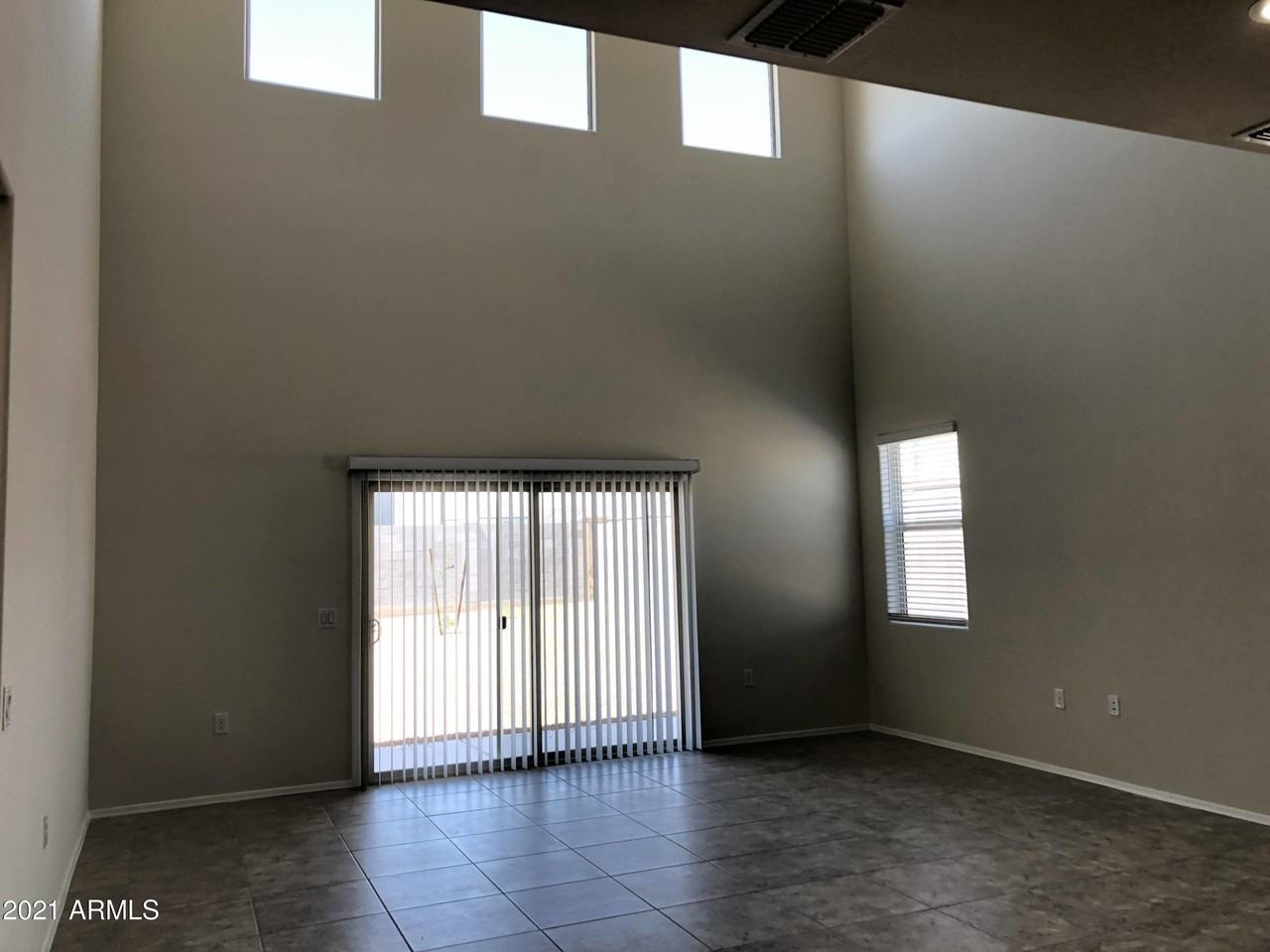 3702 N 307th Dr - Photo 6 of 37
