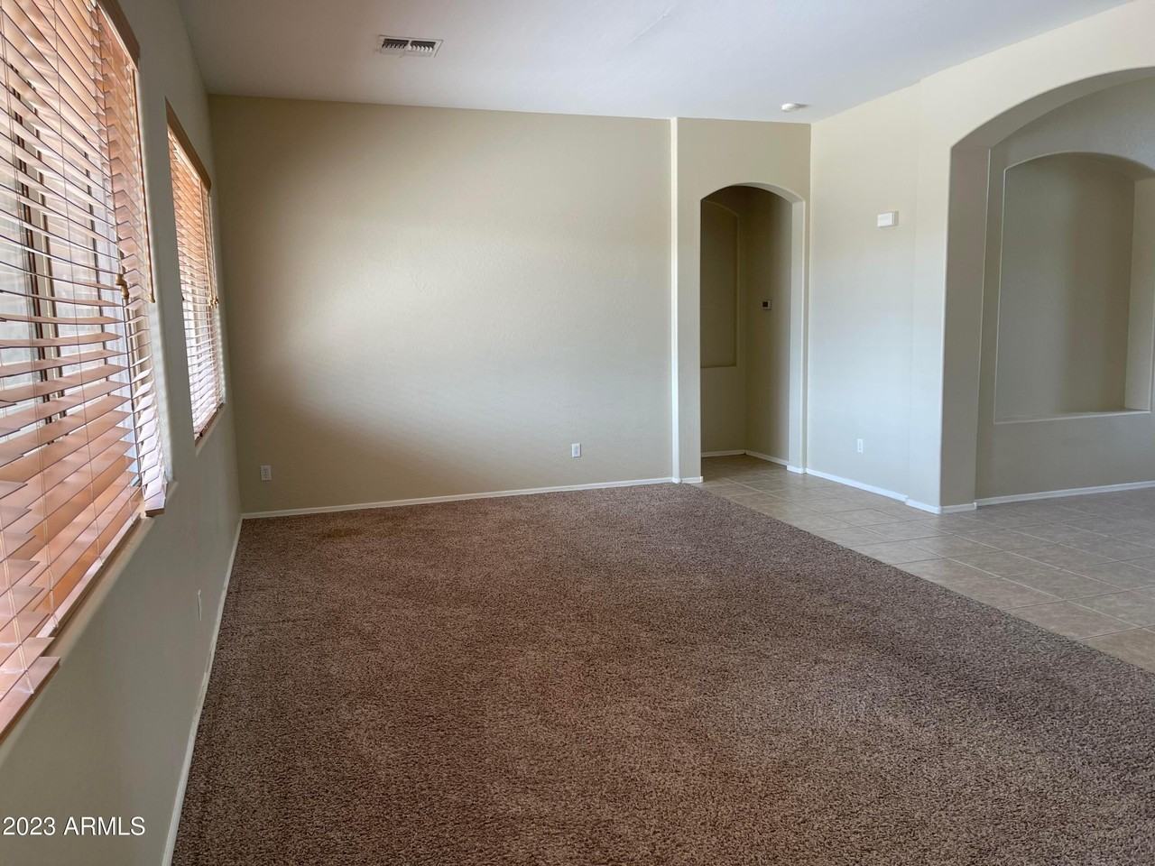 2619 E Hazeltine Way - Photo 7 of 16