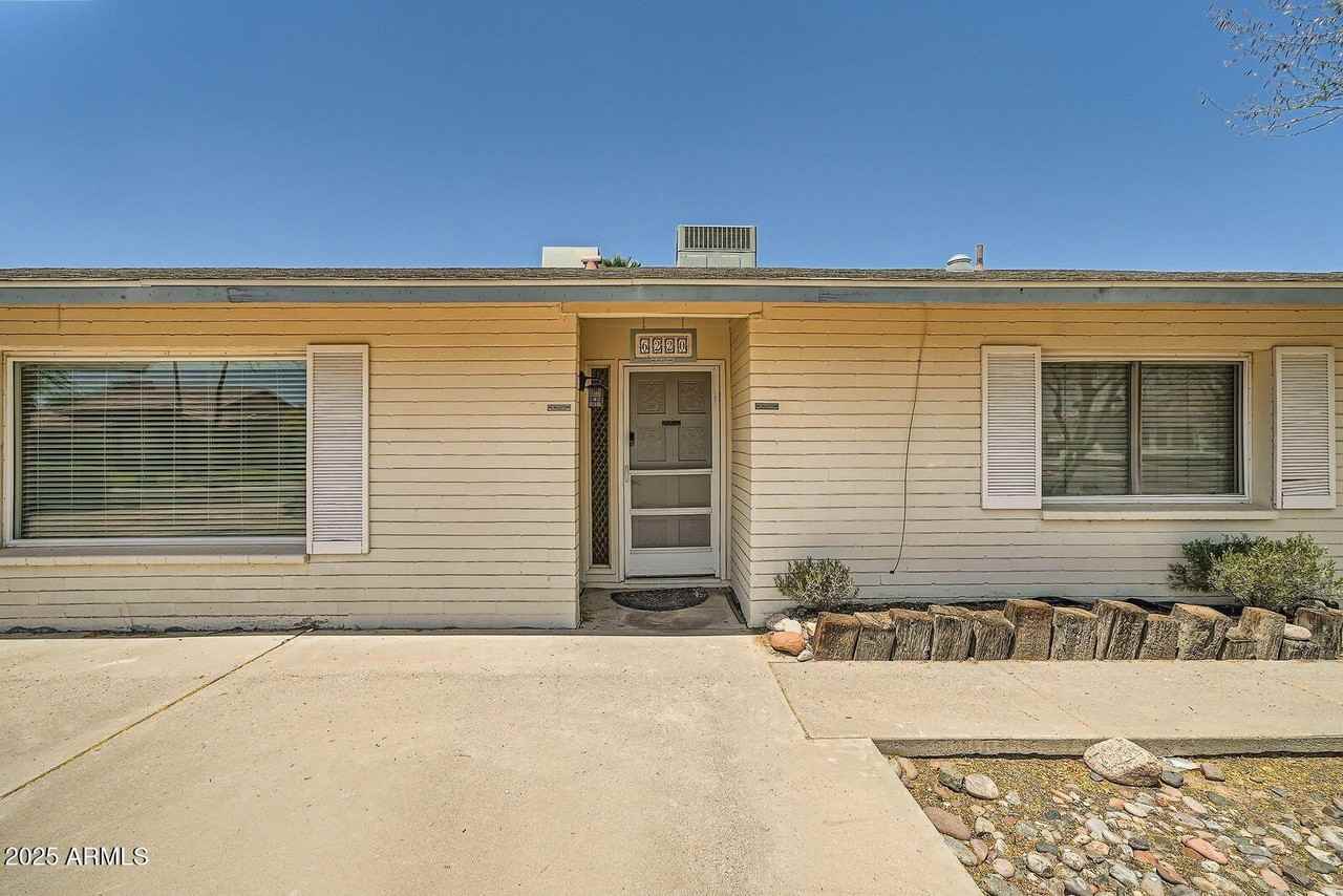 6220 E Gold Dust Ave - Photo 3 of 26