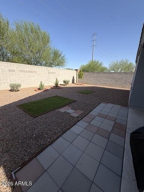 35 N 187th Dr - Photo 5 of 22