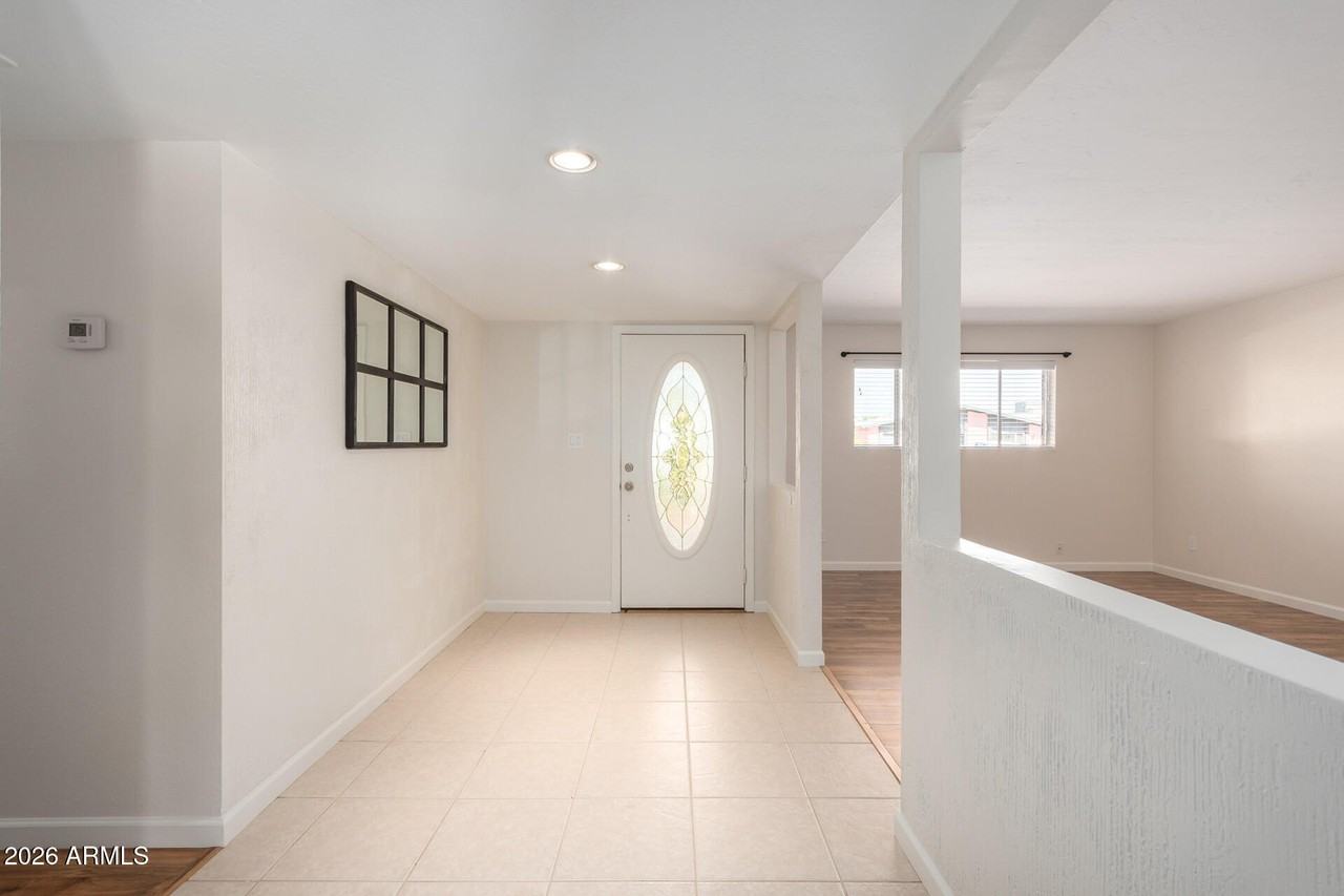 2311 W Del Oro Cir - Photo 5 of 37