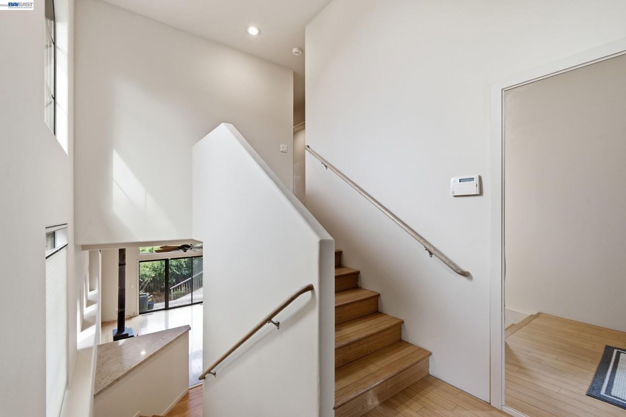 7957 Michigan Ave - Photo 5 of 41