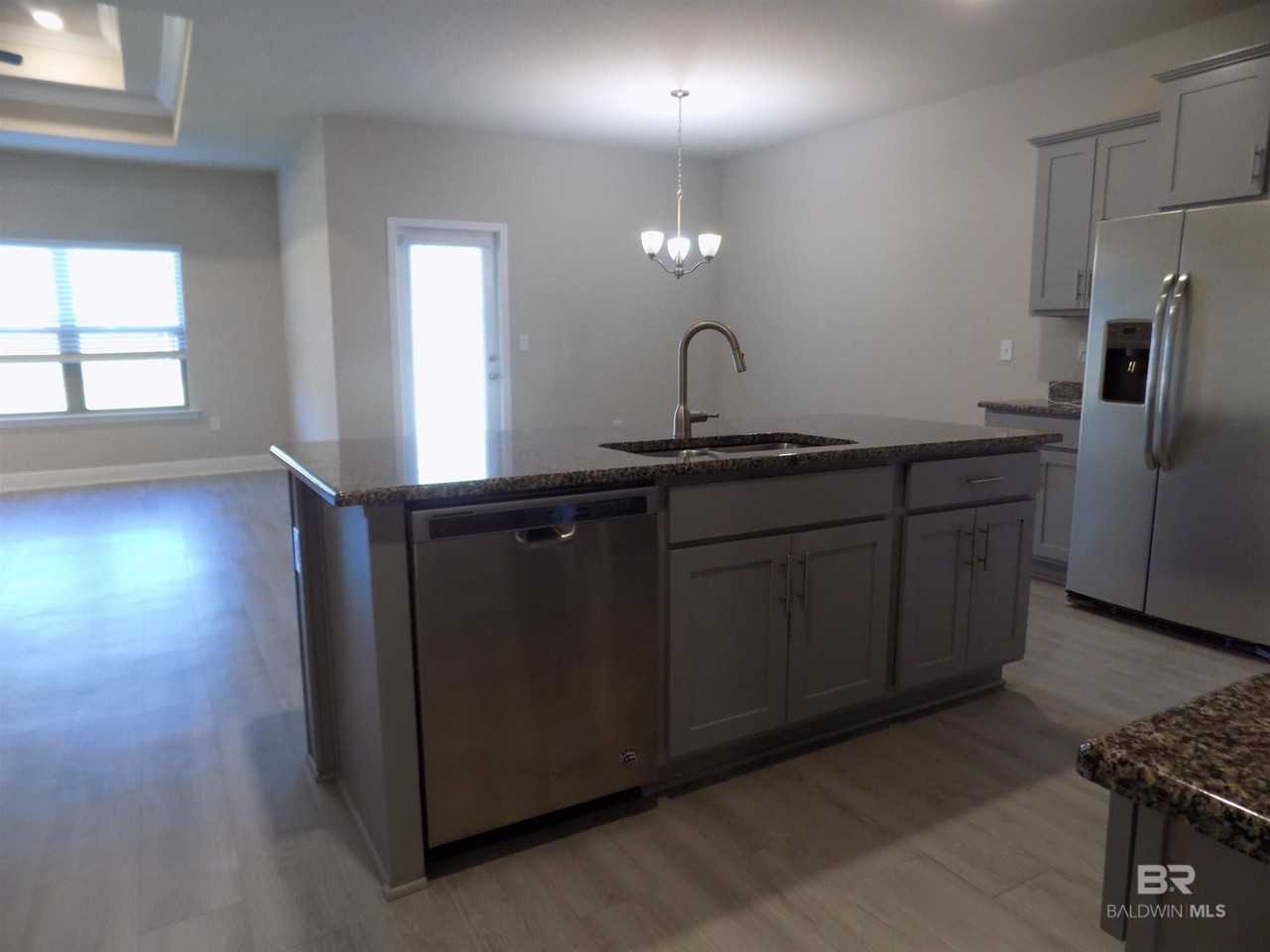 22928 Lieutenant Ave - Photo 4 of 28