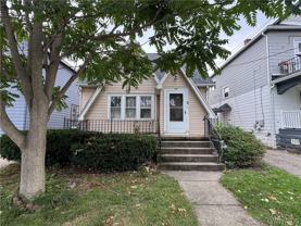 34 Sunset St #UPPER - Photo 1 of 1