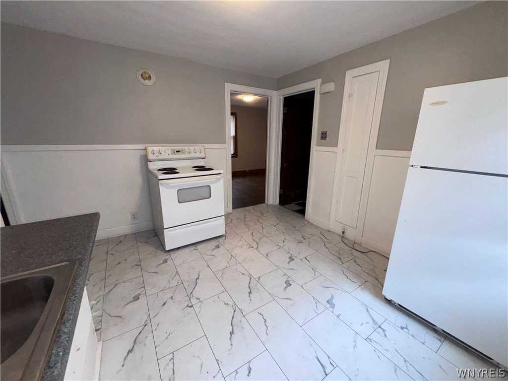 34 Sunset St - Photo 5 of 12