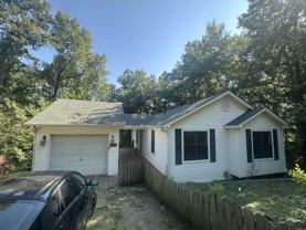 5900 Foxboro Dr - Photo 1 of 1