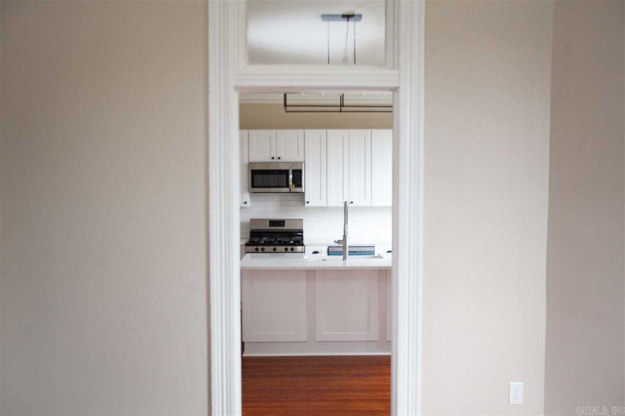 1510 Park Ln - Photo 7 of 20