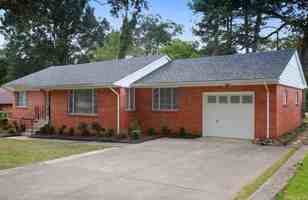 featured image of 2206 Fair Park Blvd