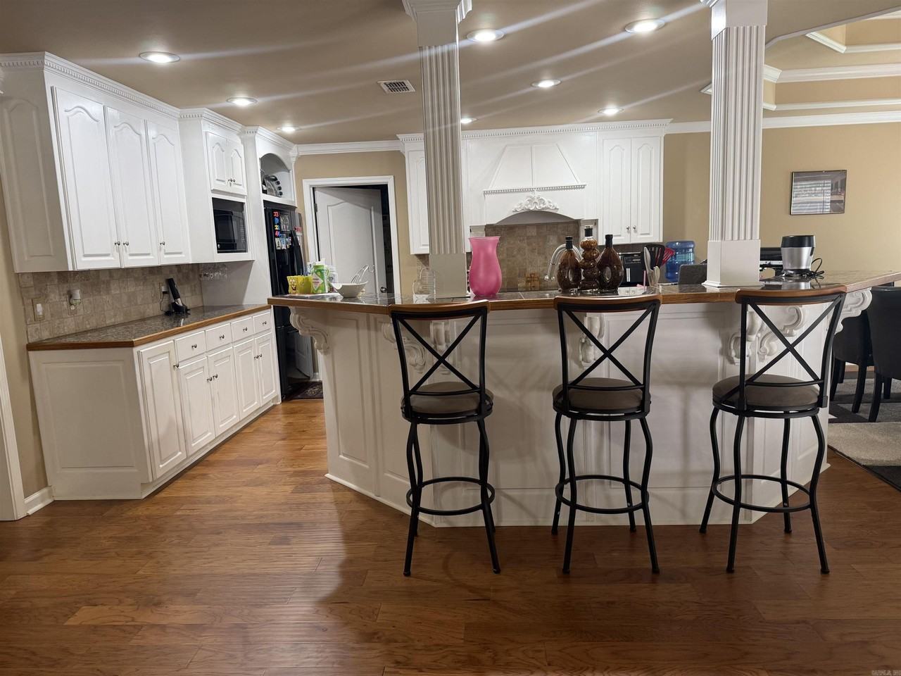 7339 Deer Meadows Ct - Photo 4 of 19