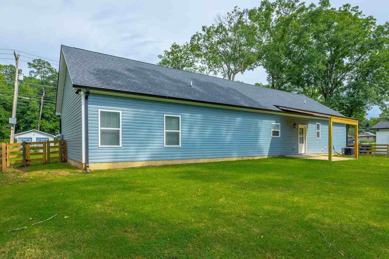 1129 Mcdonald Dr - Photo 5 of 28