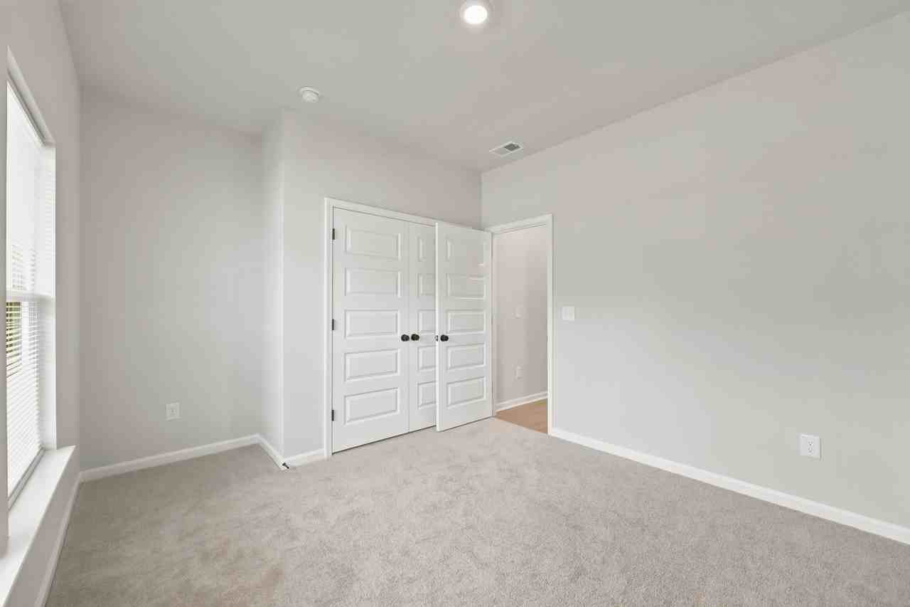 334 Kindred Spirits Dr - Photo 7 of 50