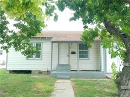 featured image of 2837 Sarita St