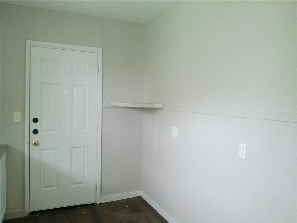 2837 Sarita St - Photo 5 of 9