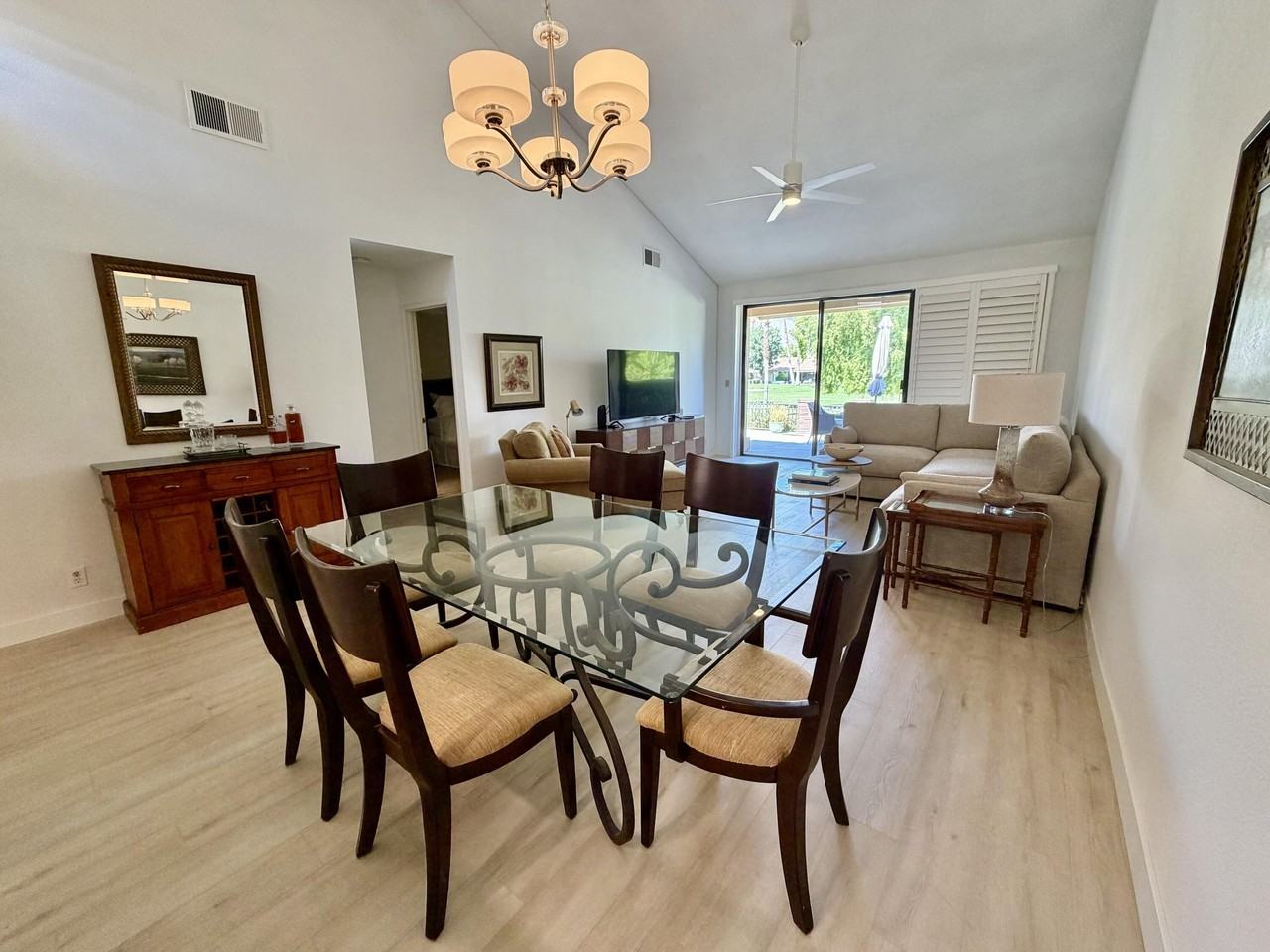 231 Santa Barbara Cir - Photo 6 of 17