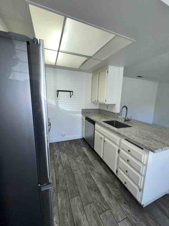 82567 Avenue 48 #104 - Photo 3 of 11
