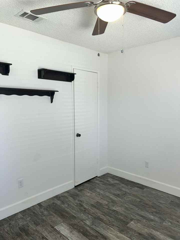 82567 Avenue 48 #104 - Photo 7 of 11