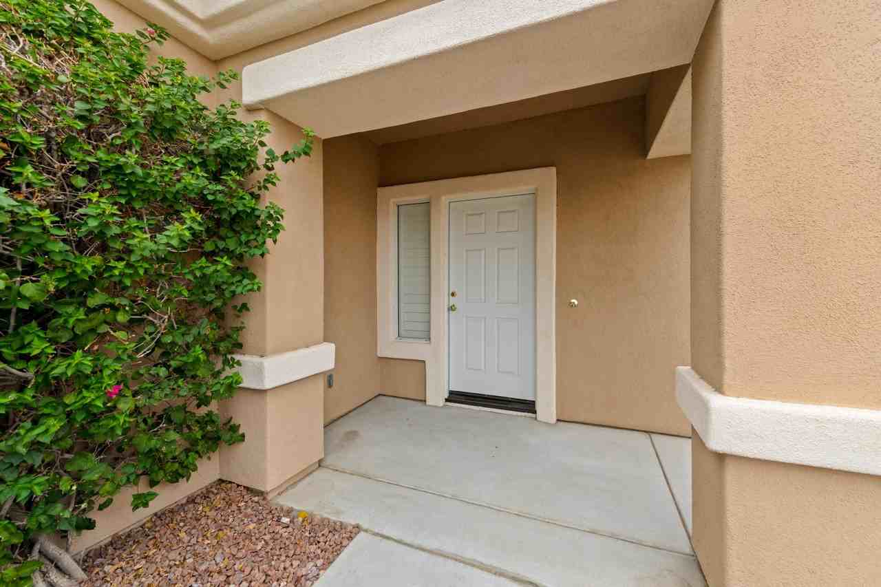 78685 Rockwell Cir - Photo 3 of 50