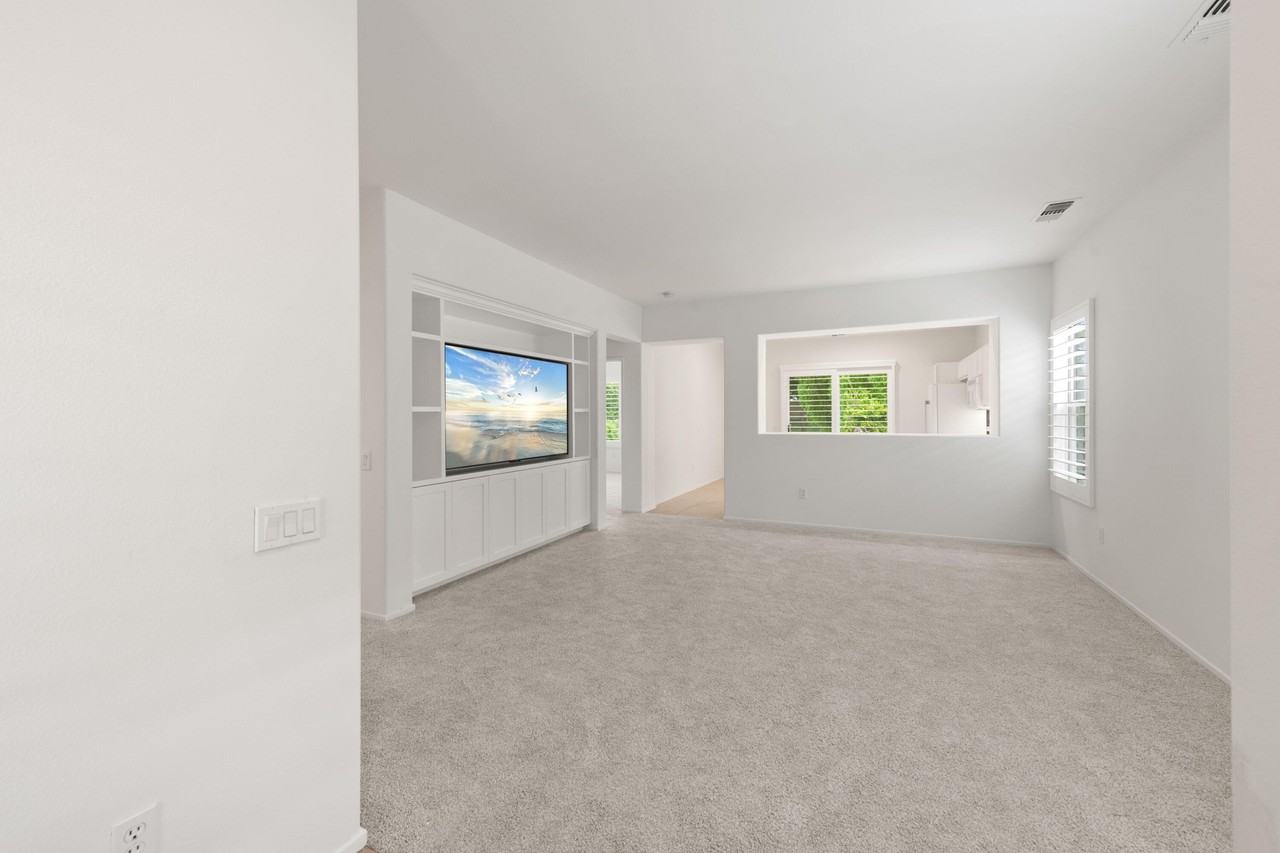 78685 Rockwell Cir - Photo 7 of 50