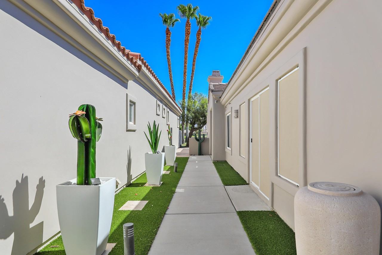 78370 Calle Las Ramblas - Photo 3 of 50