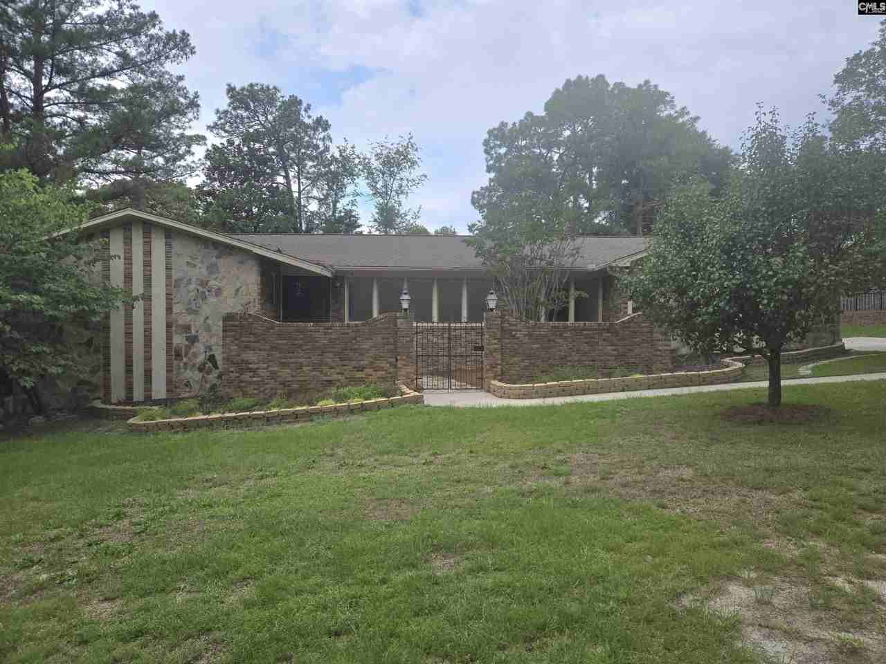 77 Northlake Rd - Photo 3 of 48