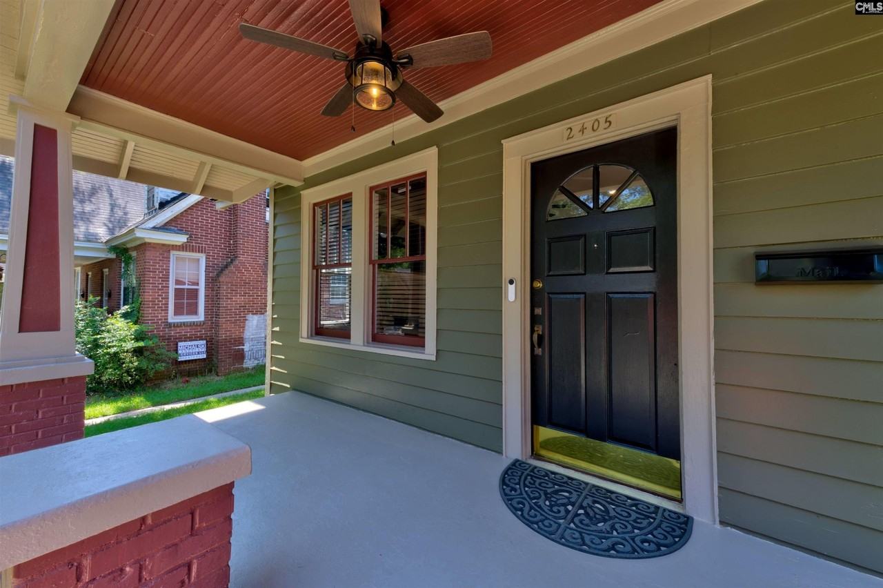 2405 Sumter St - Photo 4 of 37