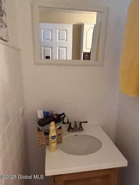 40 Margaret Dr - Photo 5 of 11
