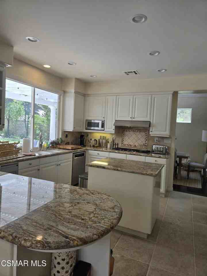 6364 Deerbrook Rd - Photo 6 of 22