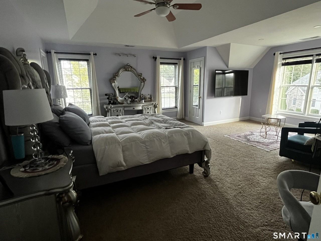9 Trevor Ct - Photo 3 of 10
