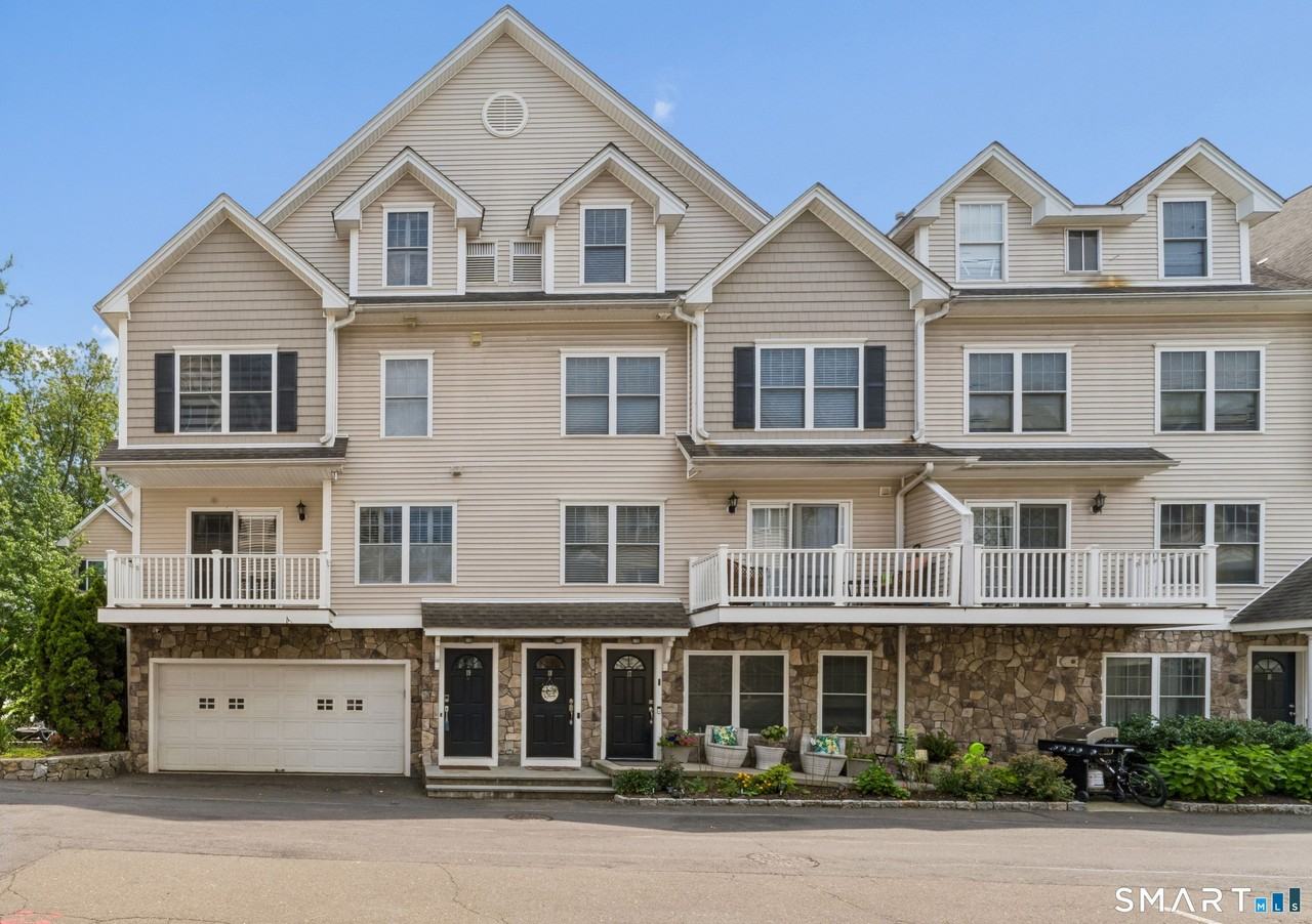 59 Liberty St #19
