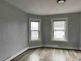 featured image of 12 Woodland St