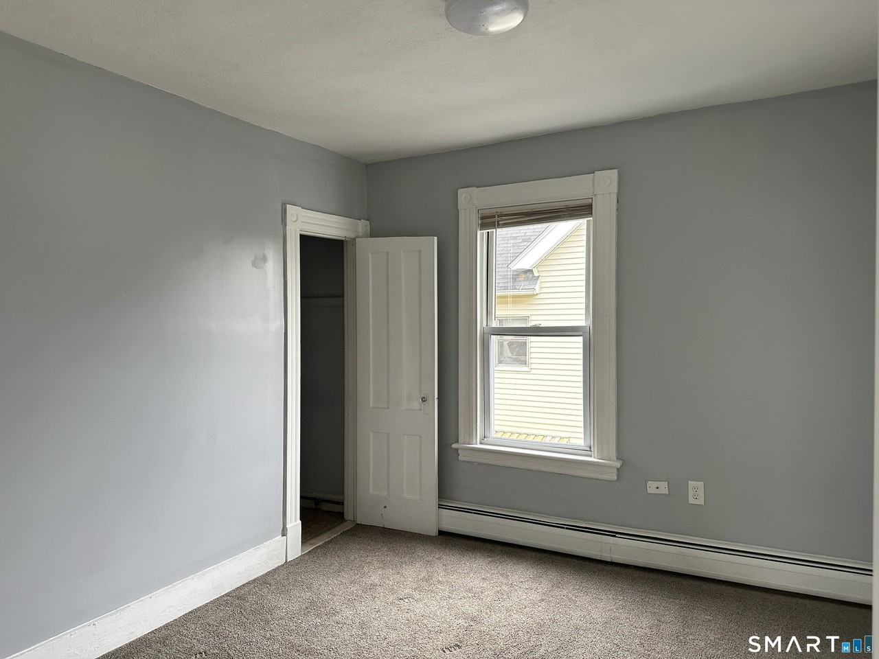12 Woodland St - Photo 4 of 18
