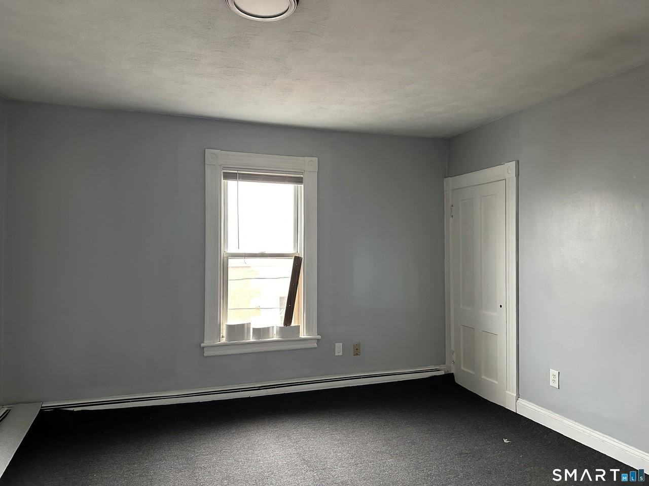 12 Woodland St - Photo 6 of 18