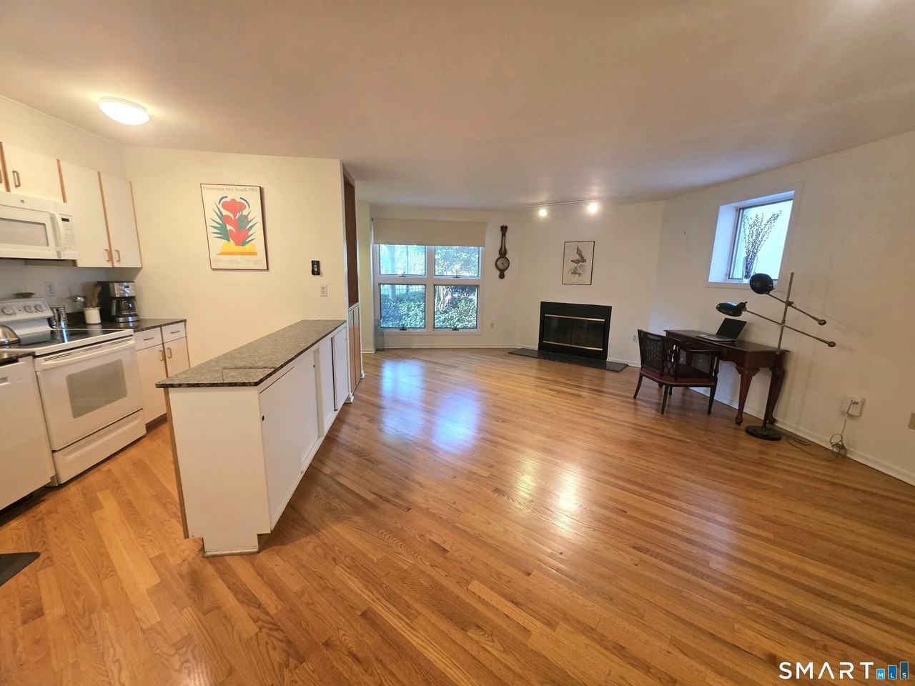 39 Temple Ct #39 - Photo 6 of 10