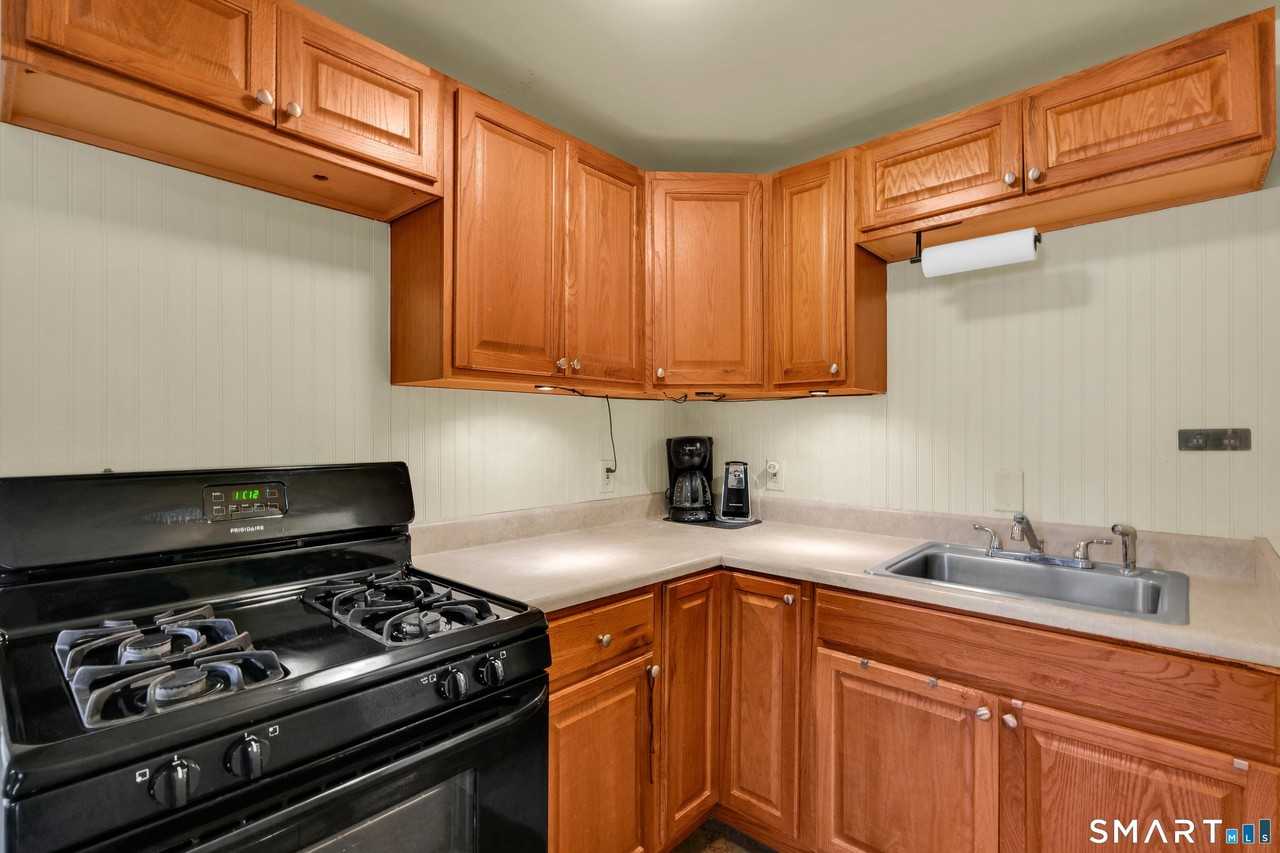 10 Grant St #1 - Photo 7 of 22