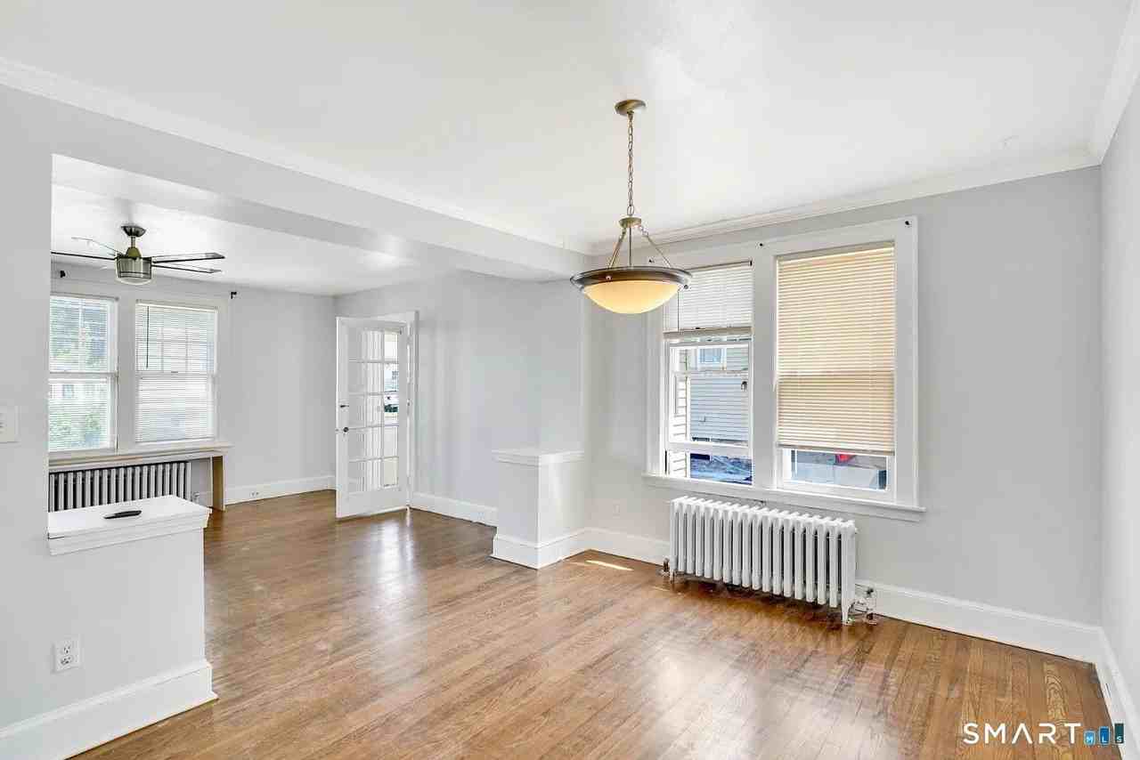 103 Robert St - Photo 3 of 9