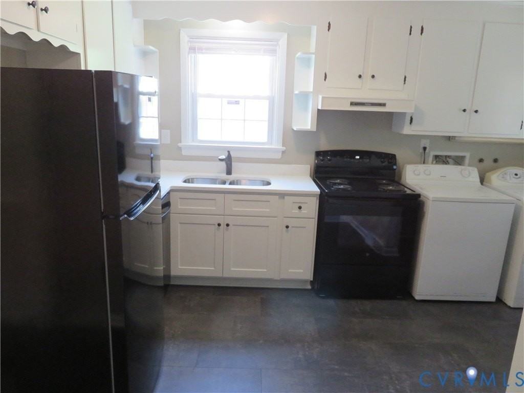 8090 Dunwoody Rd - Photo 7 of 15