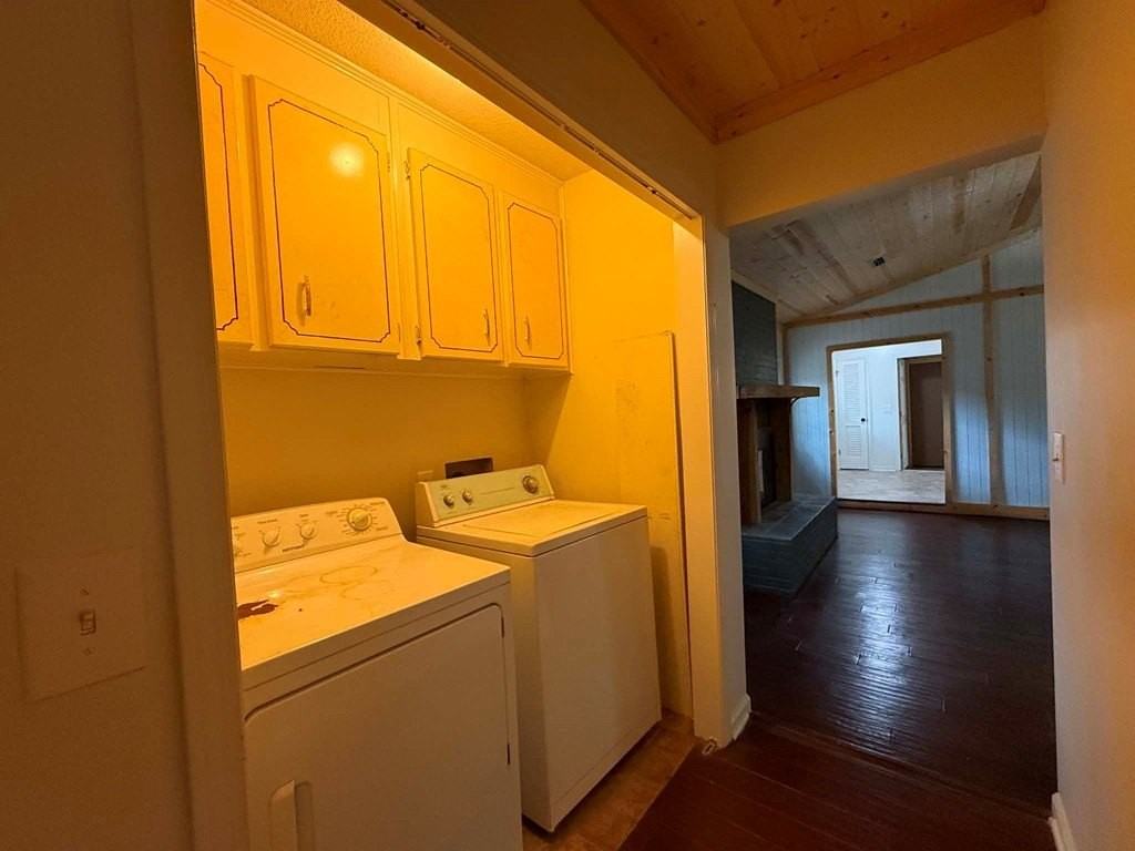 1016 Northfield Cir - Photo 7 of 22