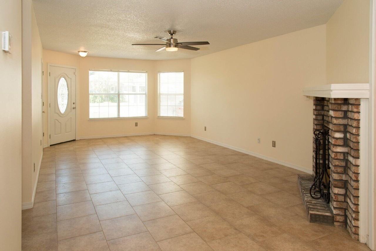 143 Palmetto Ave - Photo 4 of 25
