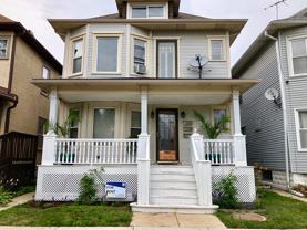 5008 W Byron St #2ndFL - Photo 1 of 1