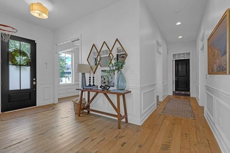 10420 Pagoda Way - Photo 7 of 50