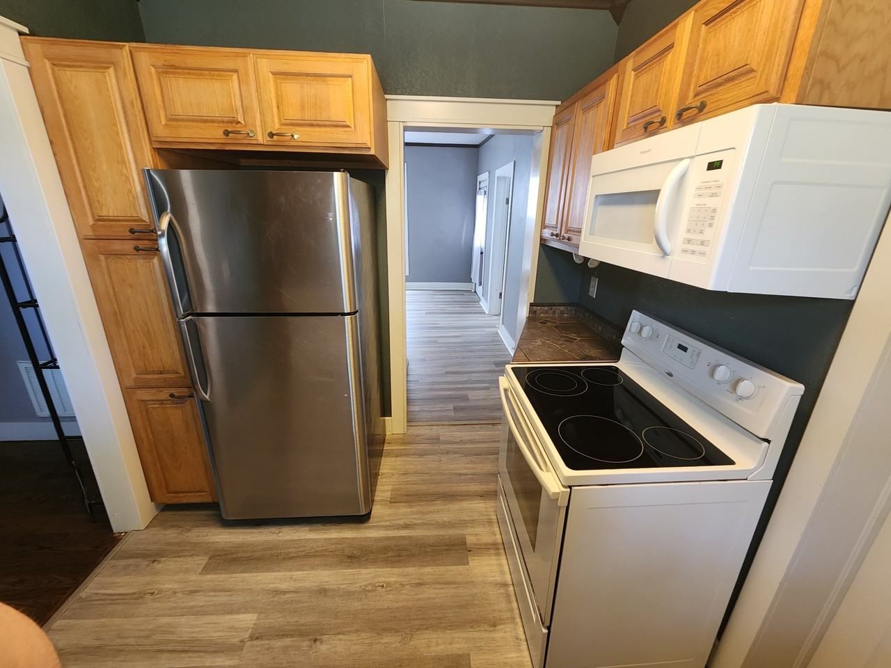 331 W 17th St #1 - Photo 7 of 14