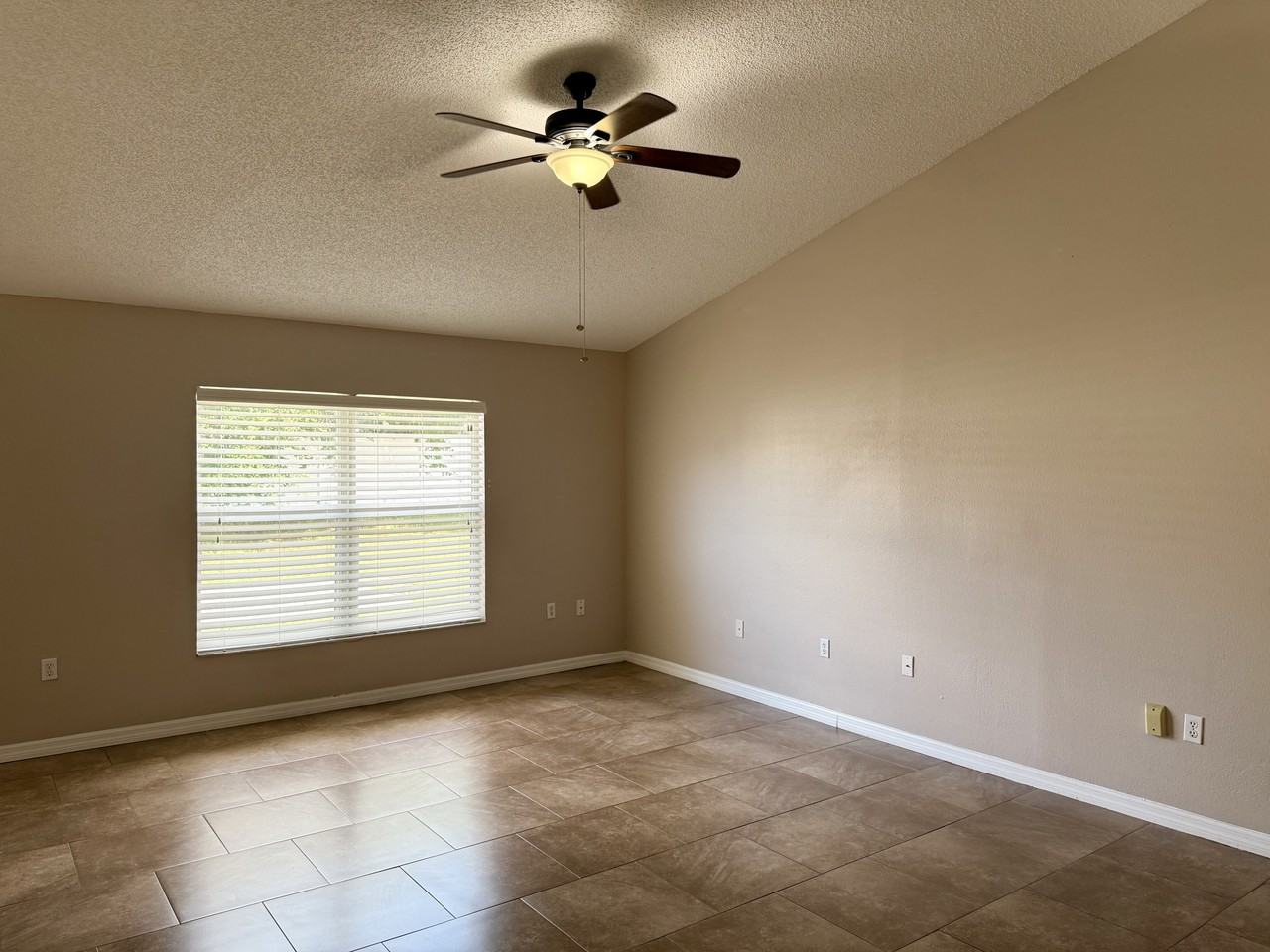 1924 Maury Rd #1 - Photo 4 of 23
