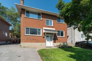 featured image of 896 Pinewood Crescent 3